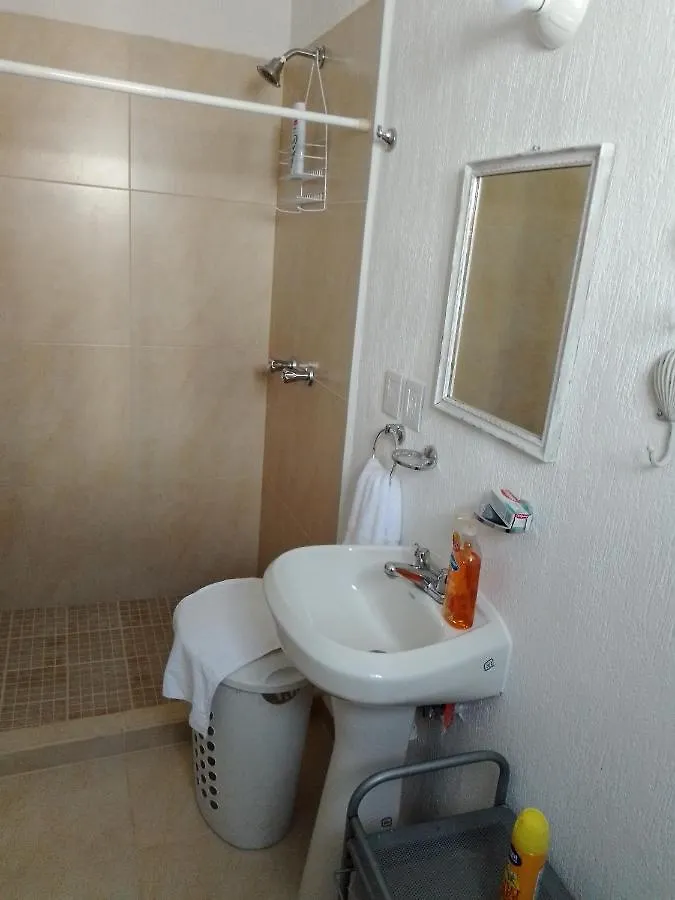 منزل للإقامة كانكون Fraccionamiento Jardines Del Sur 5 Calle Margaritas 3 No. 10 المكسيك