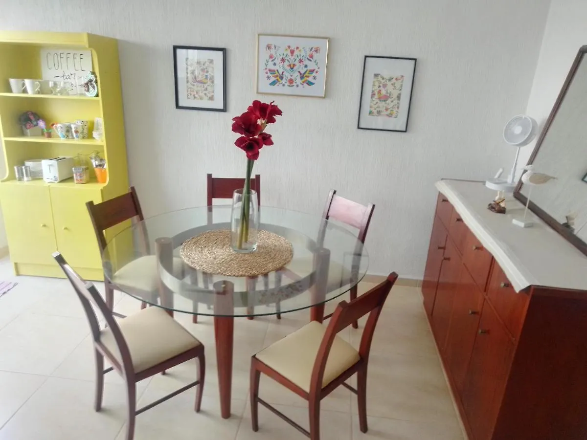 Fraccionamiento Jardines Del Sur 5 Calle Margaritas 3 No. 10 カンクン ホームステイ